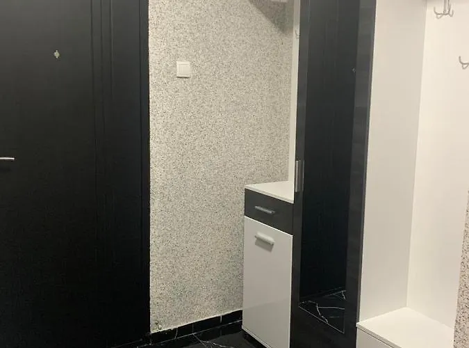 Lana Daire Arandjelovac